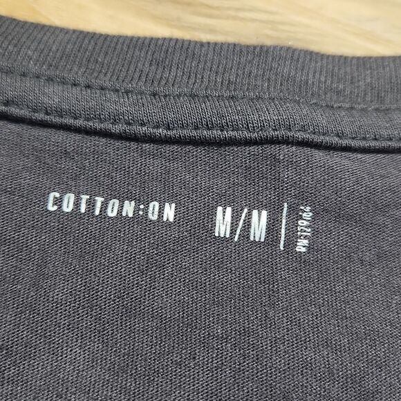 🔹️Cotton On Gray w/Sequined Happy Hangry Short Sleeve Top Medium - Picture 9 of 12